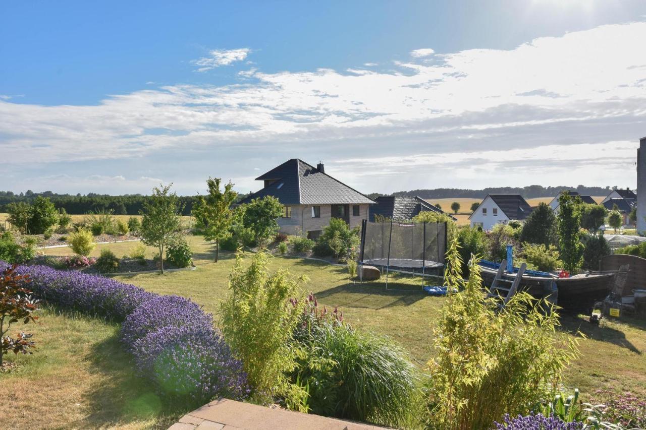 Ferienhaus Muehlenblick Pudagla エクステリア 写真